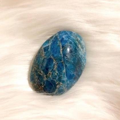 Blue Apatite; Palm Stones Blue Apatite; Healing..