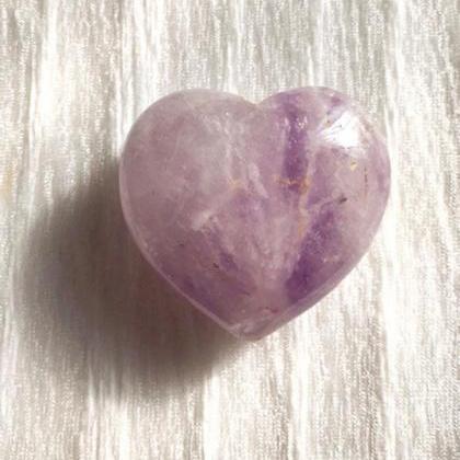 Amethyst Heart; Gemstone Heart Amethyst; Crystal..