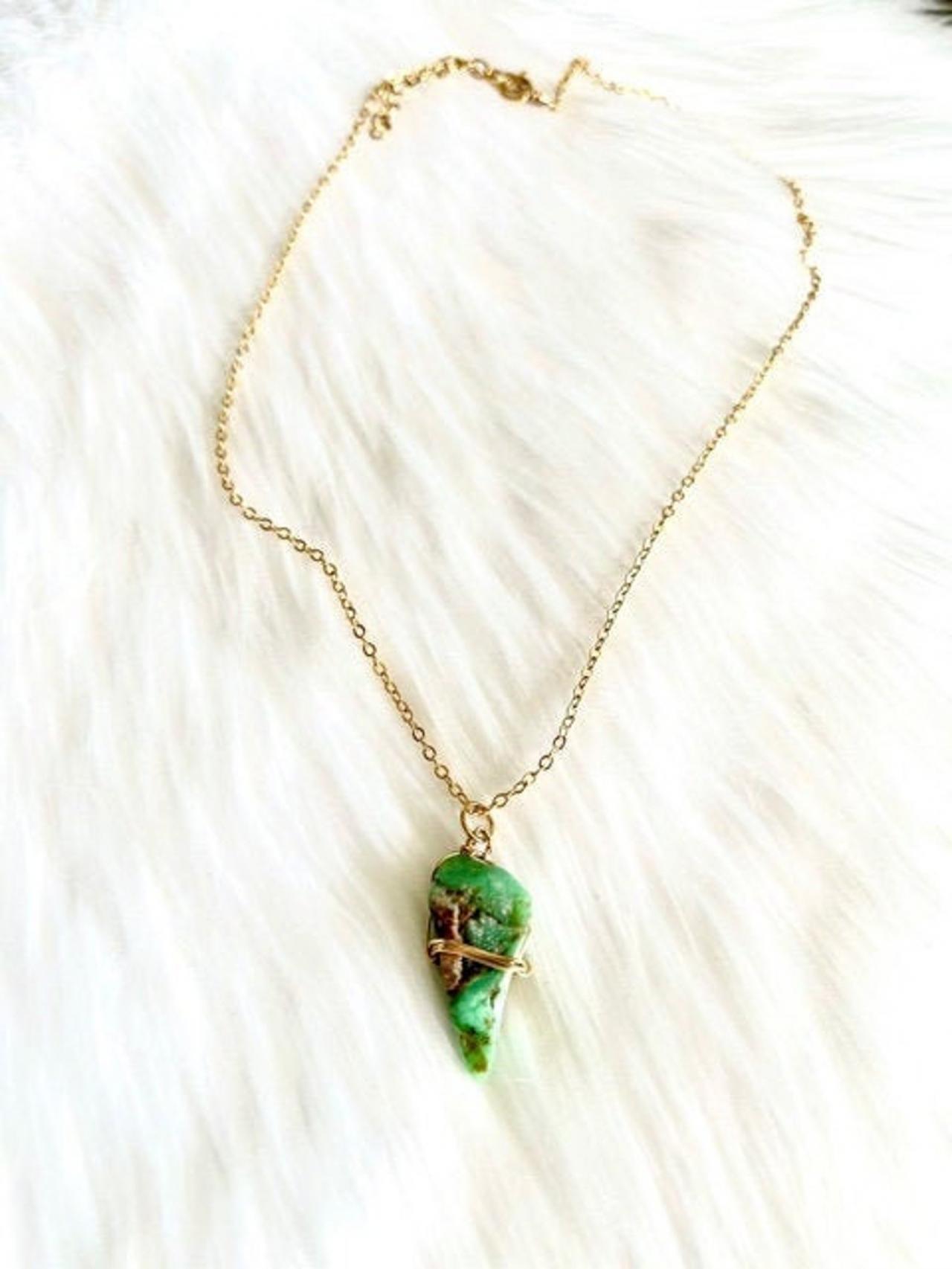 Chrysoprase Crystal Necklace; Raw Chrysoprase; Crystal Jewelry; 14k Gold Filled; Tumbled Chrysoprase; Healing Jewelry